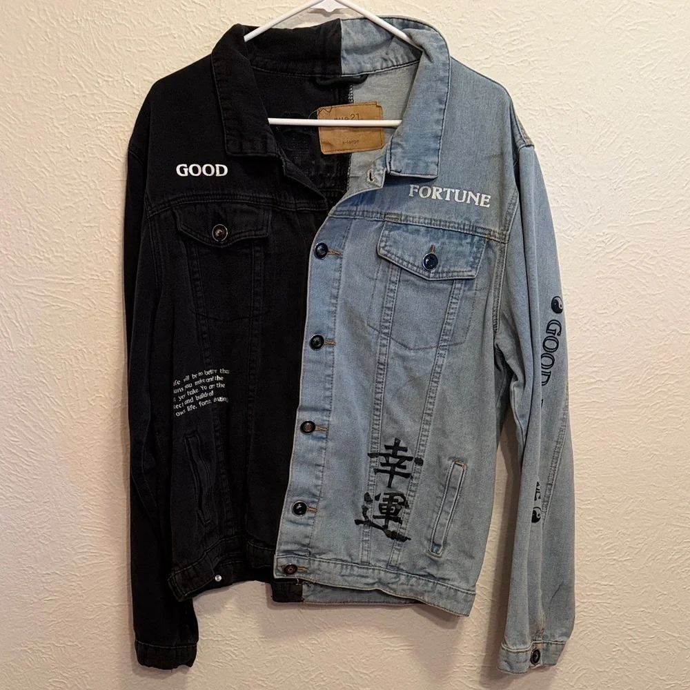 ☯️☯️☯️BOGOHO ☯️☯️☯️Two-Tone Denim Jacket with Graphic Details - Picture 1 of 16